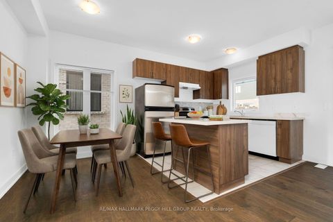 Photo 6 at 37 Turnberry Lane, Painswick South, Barrie