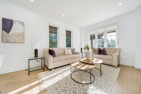 Photo 7 at 57 St Nicholas Crescent, Vellore Village, Vaughan