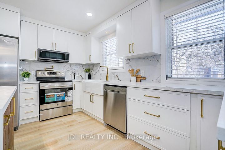 Photo 24 at 15 Crossburn Drive, Don Mills, Toronto