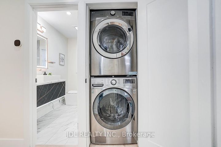 Photo 35 at 15 Crossburn Drive, Don Mills, Toronto