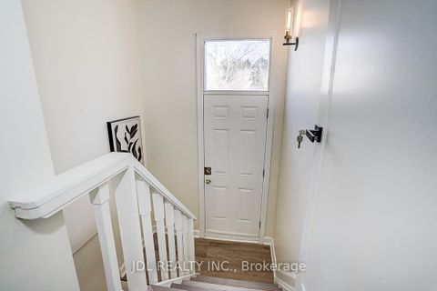 Photo 37 at 15 Crossburn Drive, Don Mills, Toronto