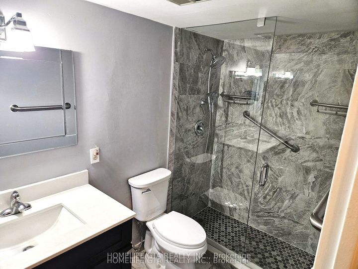 Photo 11 at 1409 - 41 Markbrook Lane, Jamestown, Toronto