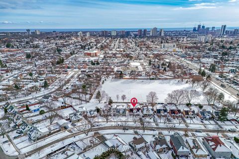 Photo 2 at 15 Medonte Avenue, Birchmount, Toronto