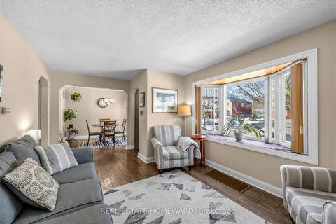Photo 8 at 15 Medonte Avenue, Birchmount, Toronto