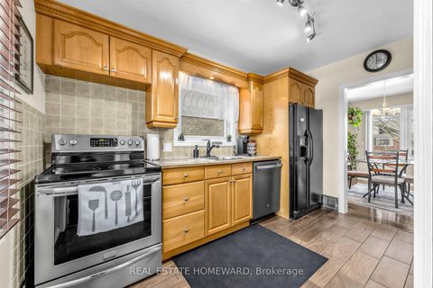 Photo 10 at 15 Medonte Avenue, Birchmount, Toronto