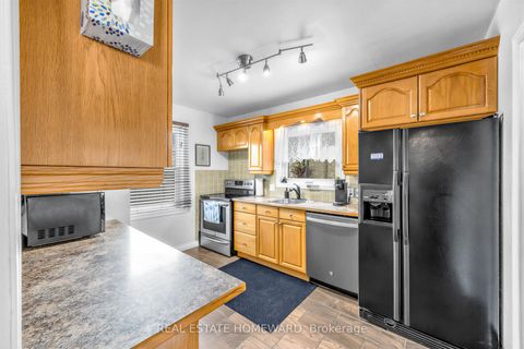 Photo 12 at 15 Medonte Avenue, Birchmount, Toronto