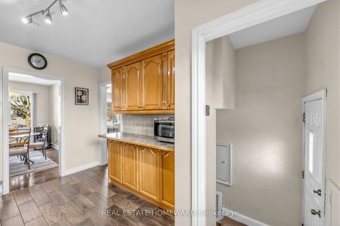 Photo 16 at 15 Medonte Avenue, Birchmount, Toronto