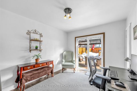 Photo 17 at 15 Medonte Avenue, Birchmount, Toronto