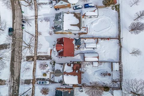 Photo 46 at 15 Medonte Avenue, Birchmount, Toronto