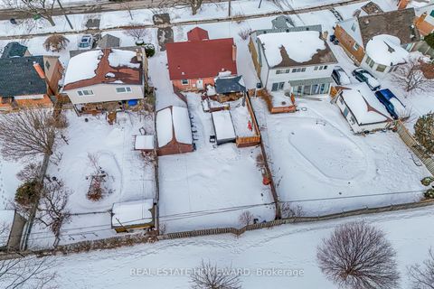 Photo 47 at 15 Medonte Avenue, Birchmount, Toronto