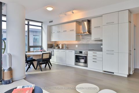 Photo 5 at 710 - 15 Beverley Street, Chinatown, Toronto