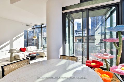 Photo 7 at 710 - 15 Beverley Street, Chinatown, Toronto