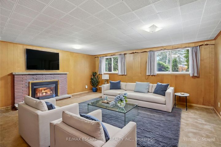 Photo 32 at 5210 Mulberry Drive, Appleby, Burlington