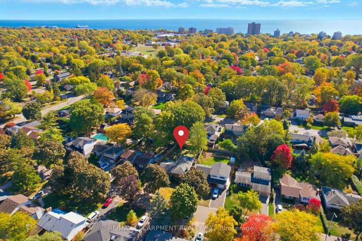 Photo 40 at 5210 Mulberry Drive, Appleby, Burlington