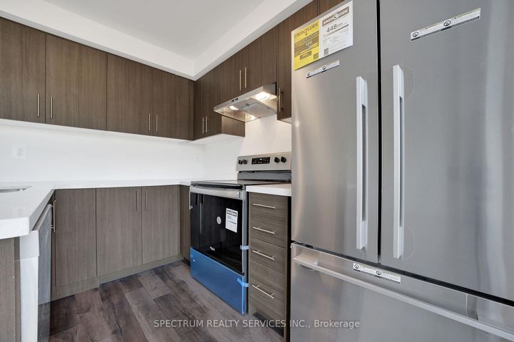 Photo 18 at 15 - 25 Romilly Avenue, Northwest Brampton, Brampton