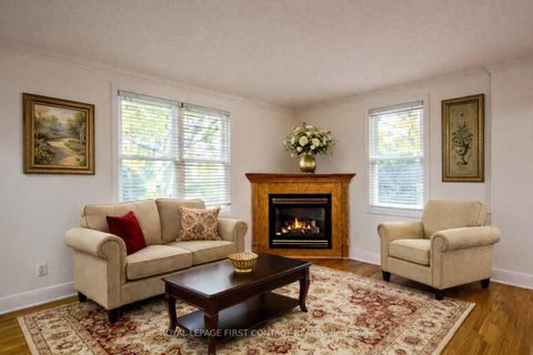 Photo 6 at 25 Holgate Street, Allandale, Barrie