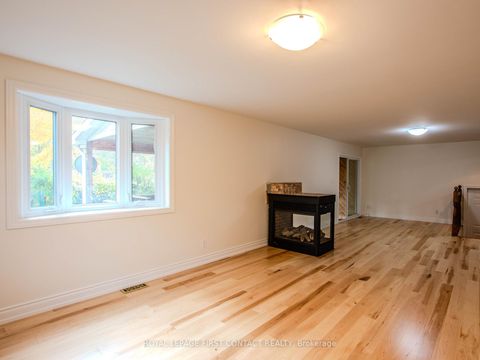 Photo 10 at 25 Holgate Street, Allandale, Barrie