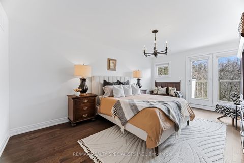 Photo 15 at 57 Hiawatha Court, Islington Woods, Vaughan