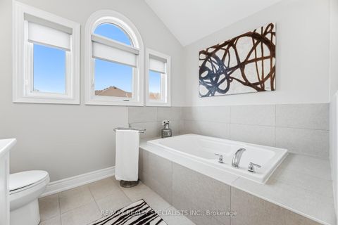 Photo 18 at 57 Hiawatha Court, Islington Woods, Vaughan