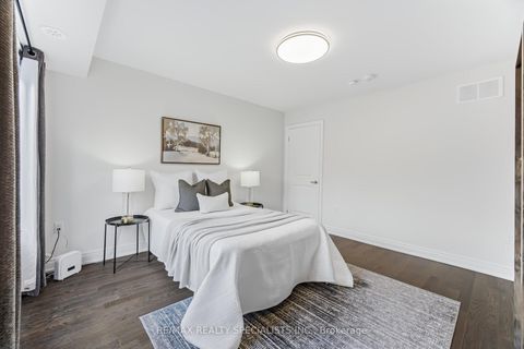 Photo 23 at 57 Hiawatha Court, Islington Woods, Vaughan