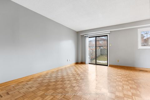 Photo 5 at 81 Lund Street, North Richvale, Richmond Hill