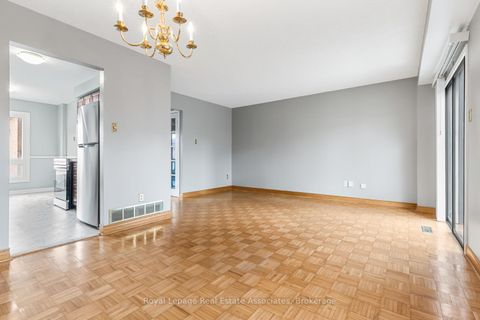 Photo 9 at 81 Lund Street, North Richvale, Richmond Hill