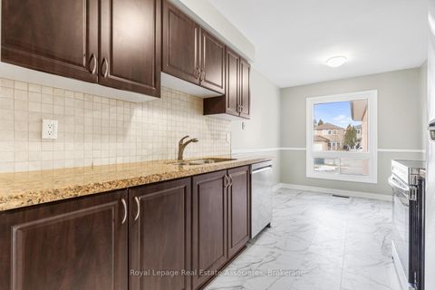 Photo 12 at 81 Lund Street, North Richvale, Richmond Hill