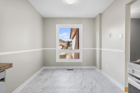 Photo 14 at 81 Lund Street, North Richvale, Richmond Hill