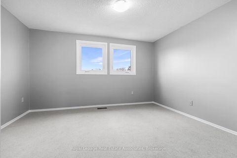 Photo 18 at 81 Lund Street, North Richvale, Richmond Hill