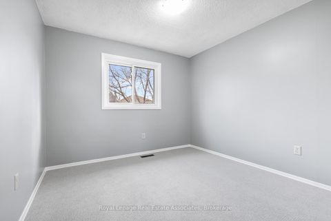 Photo 24 at 81 Lund Street, North Richvale, Richmond Hill