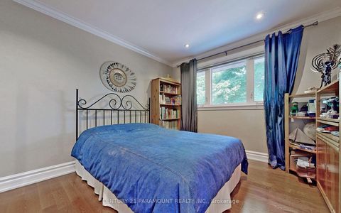 Photo 20 at 8 Waterfield Drive, Bendale, Toronto