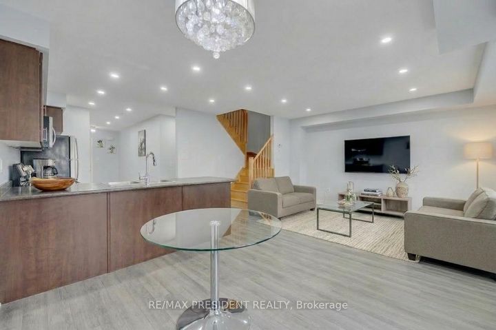 Photo 10 at 144 Crafter Crescent, Stoney Creek Mountain, Hamilton