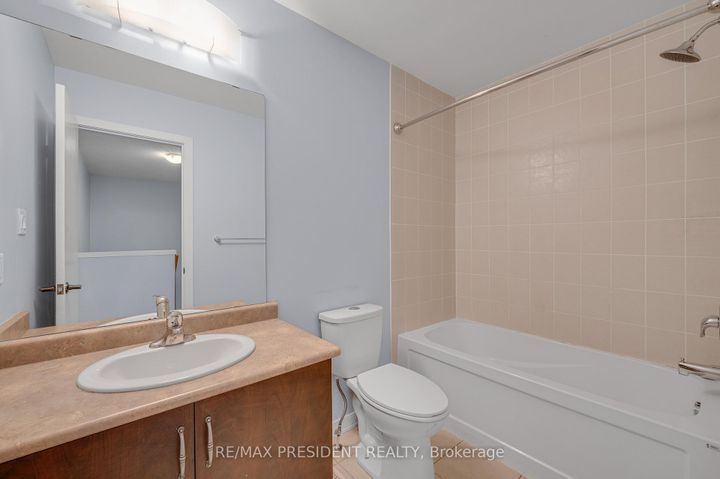 Photo 17 at 144 Crafter Crescent, Stoney Creek Mountain, Hamilton