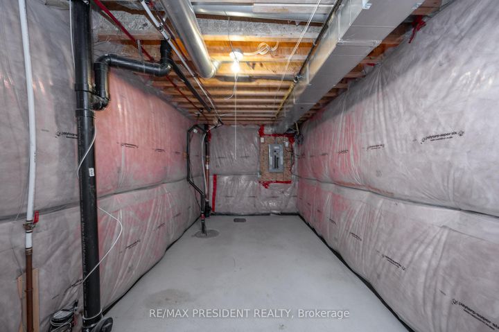 Photo 23 at 144 Crafter Crescent, Stoney Creek Mountain, Hamilton