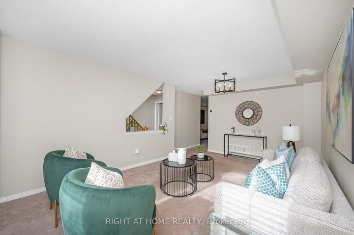 Photo 5 at 107 Bernard Avenue, Fletcher's Creek South, Brampton