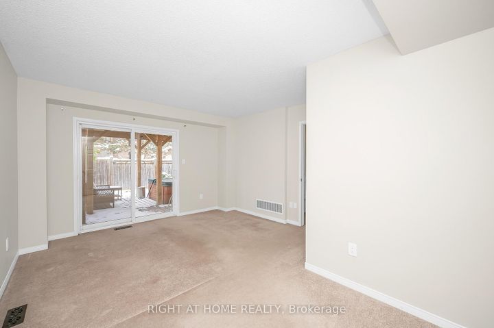 Photo 22 at 107 Bernard Avenue, Fletcher's Creek South, Brampton