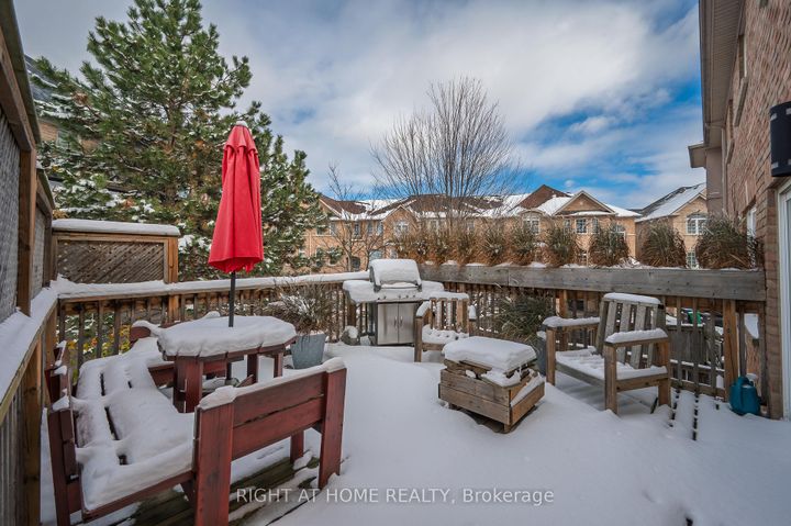 Photo 29 at 107 Bernard Avenue, Fletcher's Creek South, Brampton