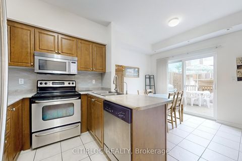 Photo 8 at 13 - 3029 Finch Avenue W, Humbermede, Toronto