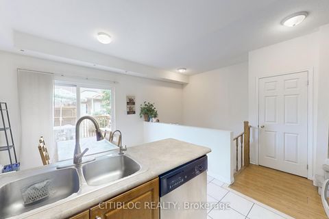 Photo 10 at 13 - 3029 Finch Avenue W, Humbermede, Toronto