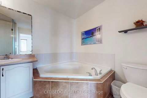 Photo 22 at 13 - 3029 Finch Avenue W, Humbermede, Toronto