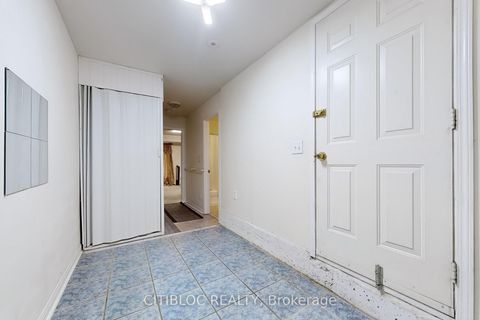 Photo 26 at 13 - 3029 Finch Avenue W, Humbermede, Toronto