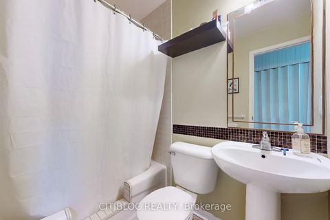 Photo 27 at 13 - 3029 Finch Avenue W, Humbermede, Toronto