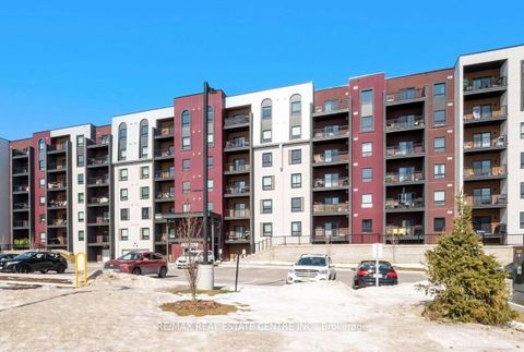 Photo 1 at 508 - 4 Spice Way, Rural Barrie Southeast, Barrie