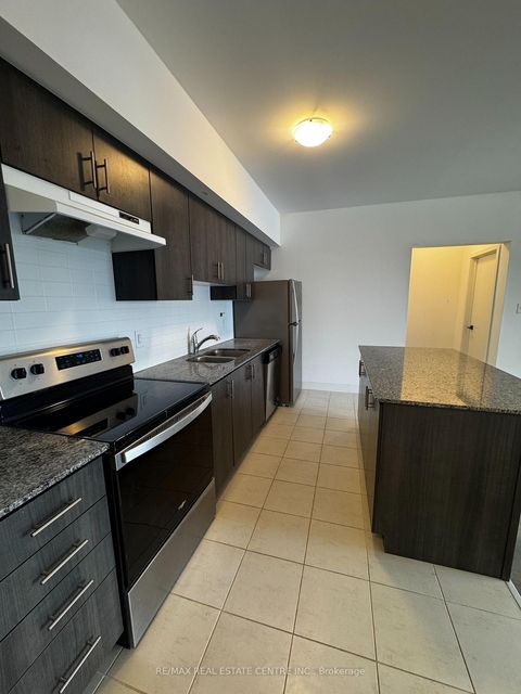 Photo 4 at 508 - 4 Spice Way, Rural Barrie Southeast, Barrie