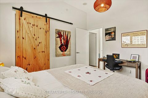 Photo 15 at 424 - 1410 Dupont Street, Junction, Toronto