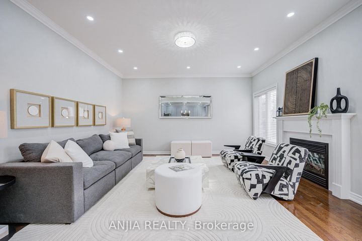 Photo 11 at 409 Williamson Road, Greensborough, Markham