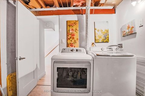 Photo 27 at 6 - 40 Castle Rock Drive, North Richvale, Richmond Hill