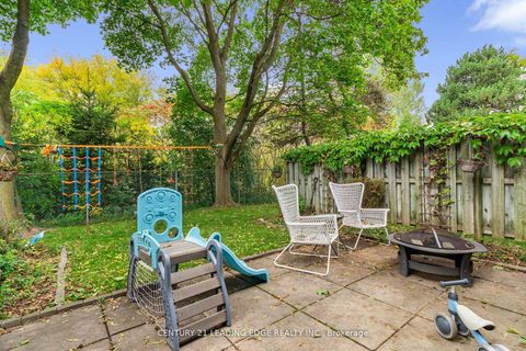 Photo 28 at 6 - 40 Castle Rock Drive, North Richvale, Richmond Hill