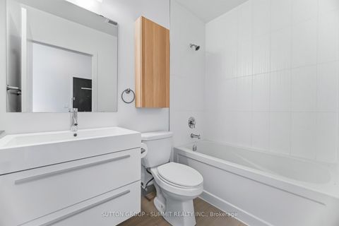 Photo 9 at 506 - 297 College Street, Chinatown, Toronto