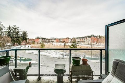 Photo 14 at 209 - 4700 Highway 7 Road, Vaughan Grove, Vaughan